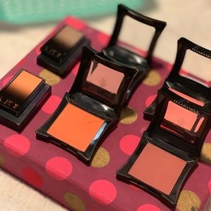 Blush bundle - Illamasqua and Surratt